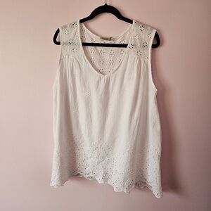 Valentina Naldi White Eyelet Sleeveless Lined Top Size 1X